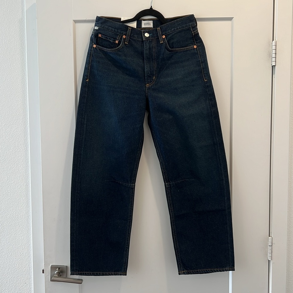 Citizens of Humanity- Miro relaxed jeans NWT
Bravo color